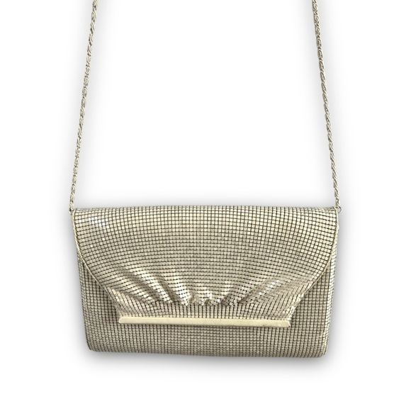 Vintage Jane Shilton Cream Colored Mesh Purse With Chain & Gold Accent - Picture 3 of 12